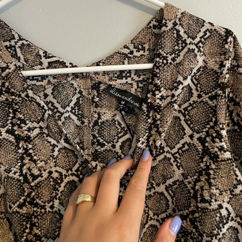 Alison Andrews animal print blouse 007 - Picture 2 of 7